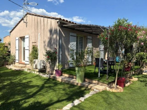 Maison en Location à St-maximin-la-ste-baume / 3 pièces 64m2