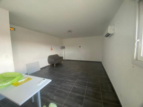 Boutique en Location à St-maximin-la-ste-baume