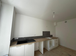 Maison en Location à Seillons-source-d-argens / 100m2