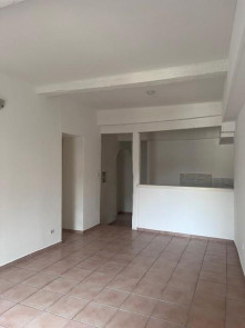Appartement en Location à Brignoles / 3 pièces 49m2