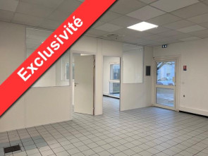 Boutique en Location à Brignoles / 175m2
