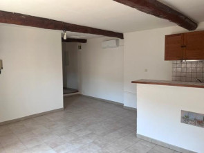 Appartement en Location à La-celle / 2 pièces 40m2