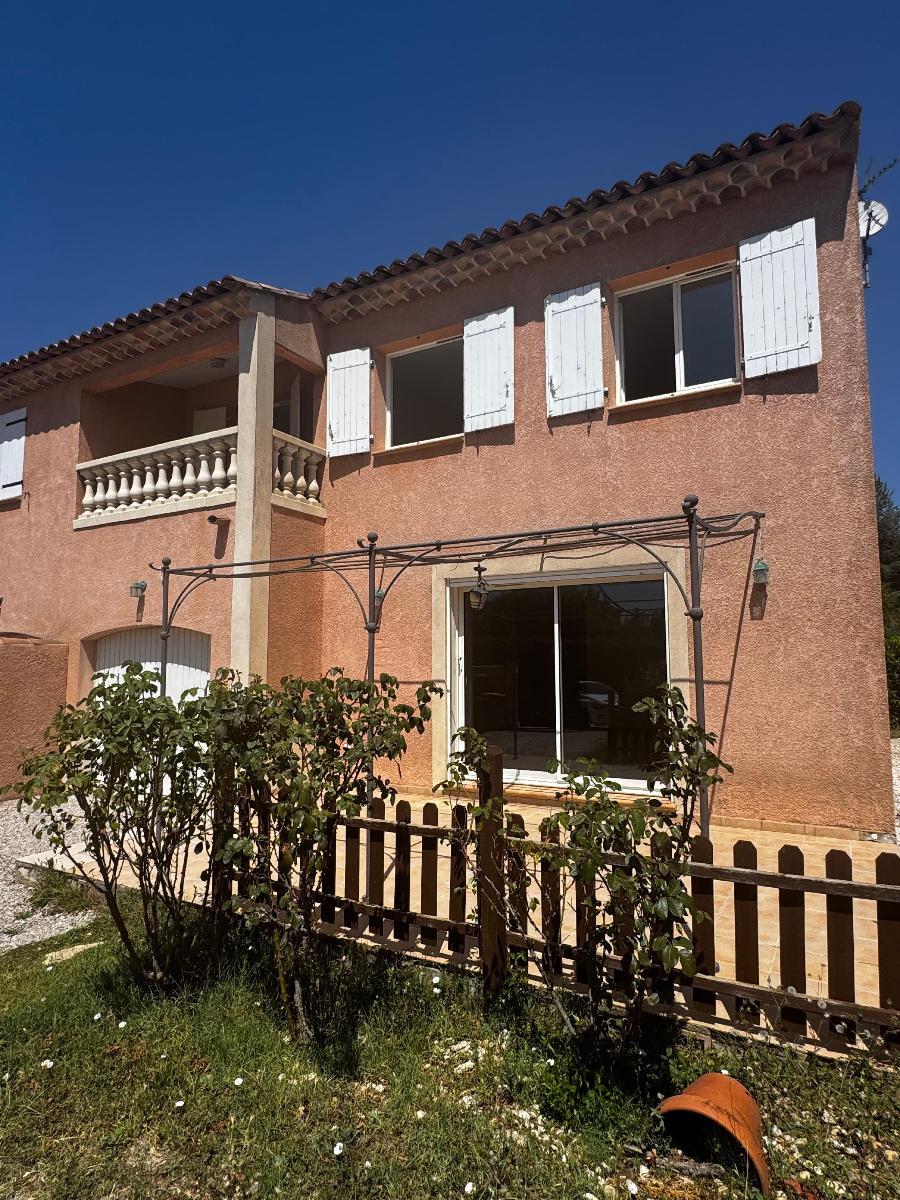 Maison en vente &agrave; Tourves / 4 pi&egrave;ces 111 m&sup2;